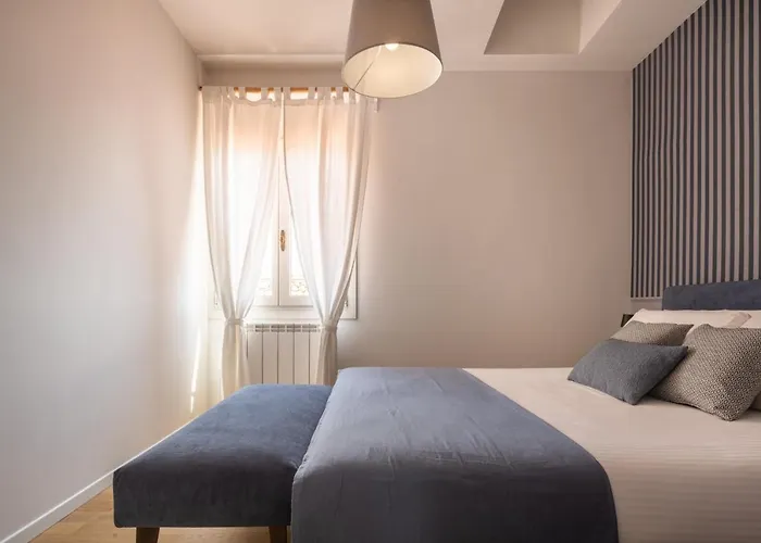 Santa Croce Design R&r Апартаменты *